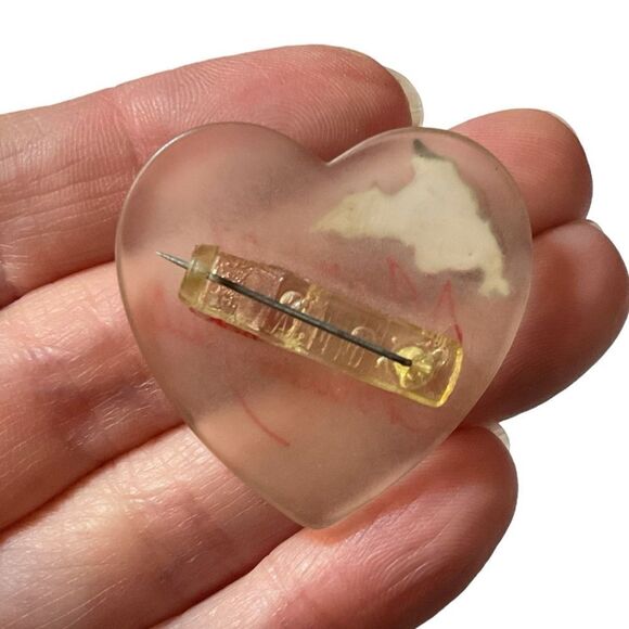 Vintage Merry Christmas Heart Shaped Brooch Pin Frosted Plastic - Picture 4 of 9